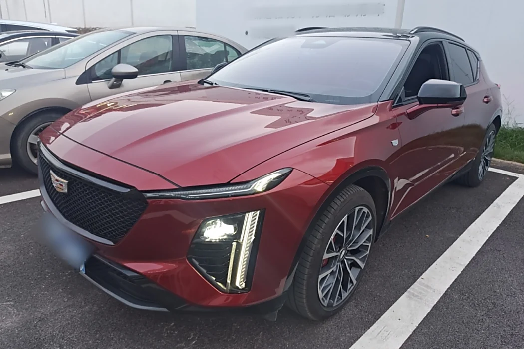 Cadillac GT4 2023 28T Platinum type