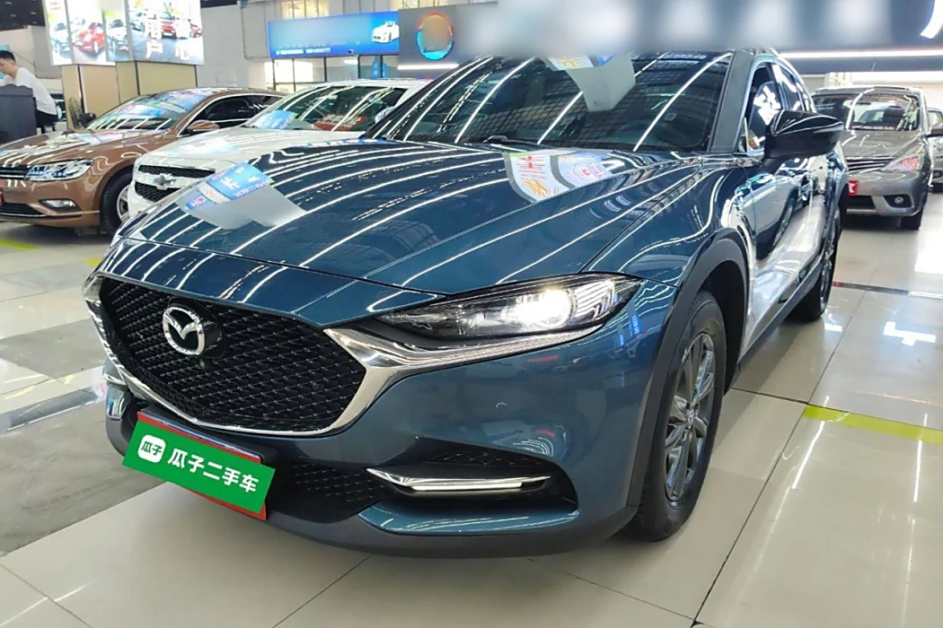 Mazda CX-4 2021 2.0L automatic two-wheel drive Blue Sky Premium version