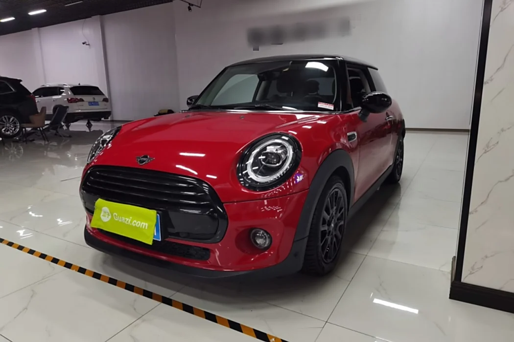 MINI 2019 1.5T COOPER Classic Pie