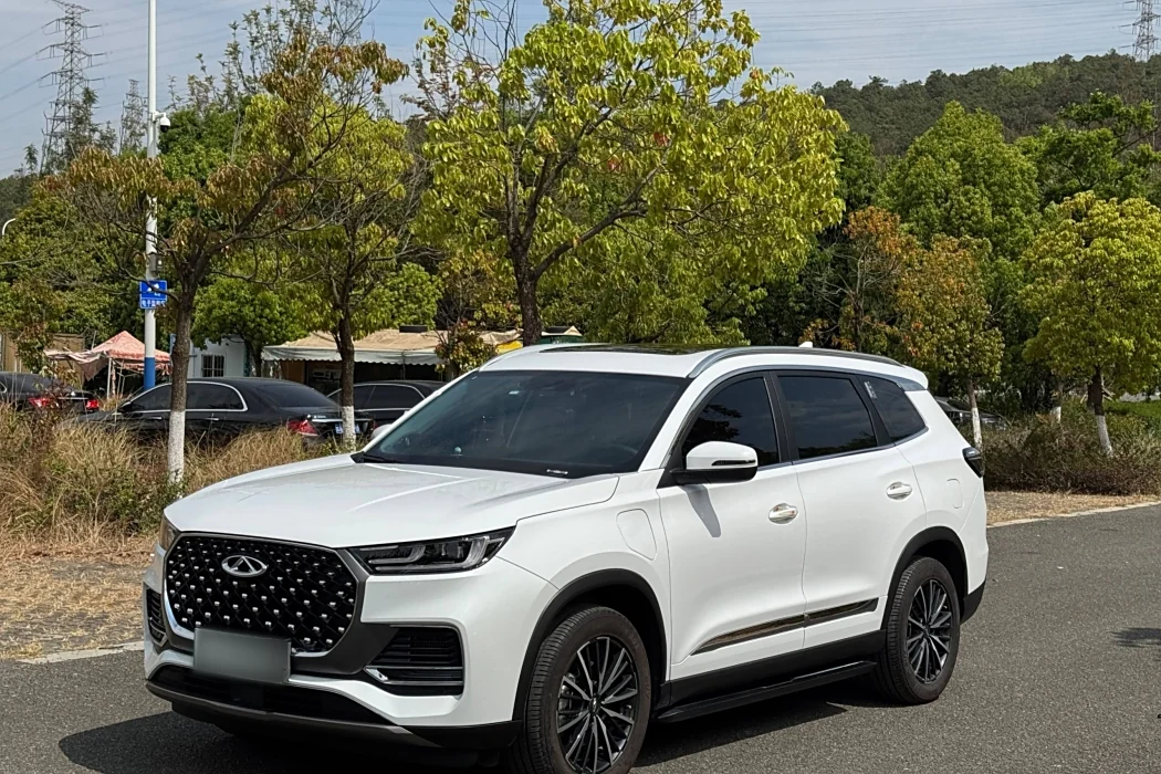 Chery Ruihu 8 PLUS Kunpeng e+ 2022 PHEV 1.5T Fengfan e+