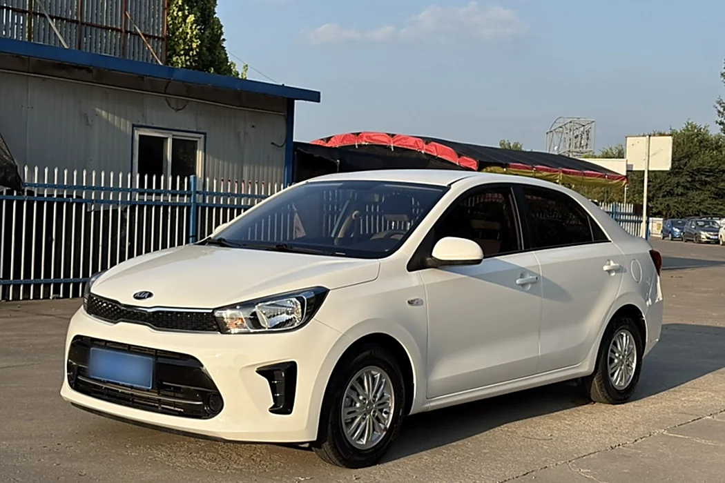 Kia Huanchi 2017 1.4L manual Fashion Version Smart