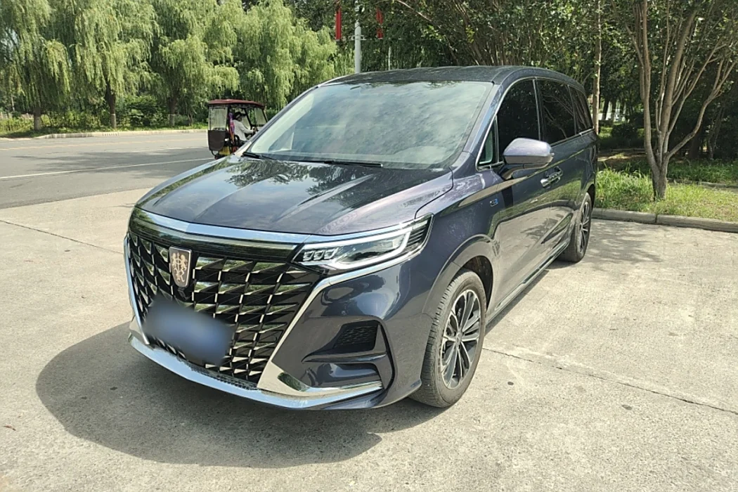 Roewe iMAX8 2023 400TGI Comfort Edition