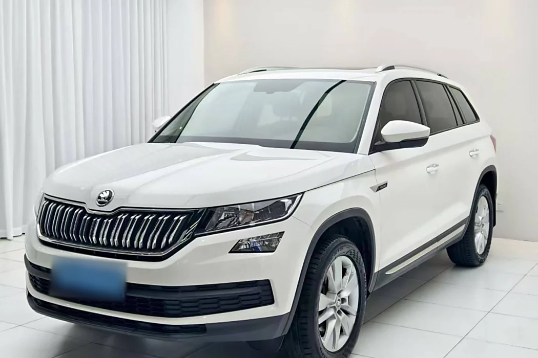 Skoda Kodiak 2019 facelift ZI330 5-seater two-wheel drive comfort version Country VI