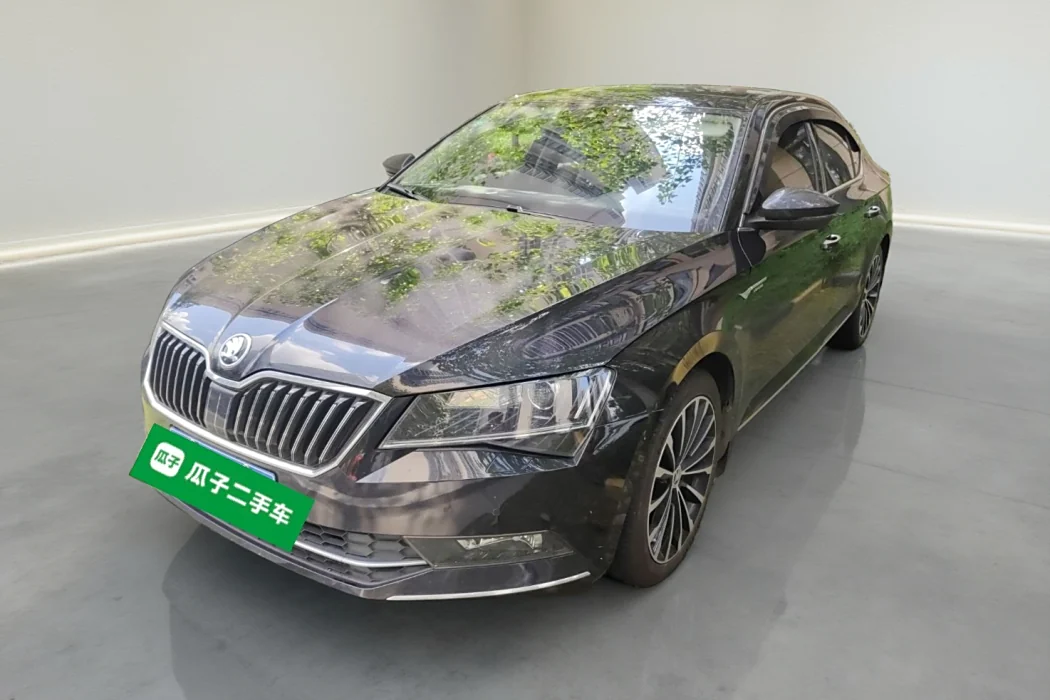 Skoda Supai 2018 model ZI330 DSG Deluxe Edition Country VI