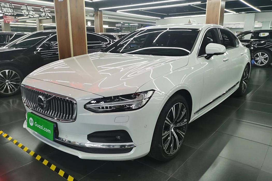 Volvo S90 2021 B5 Intelligent Luxury Edition