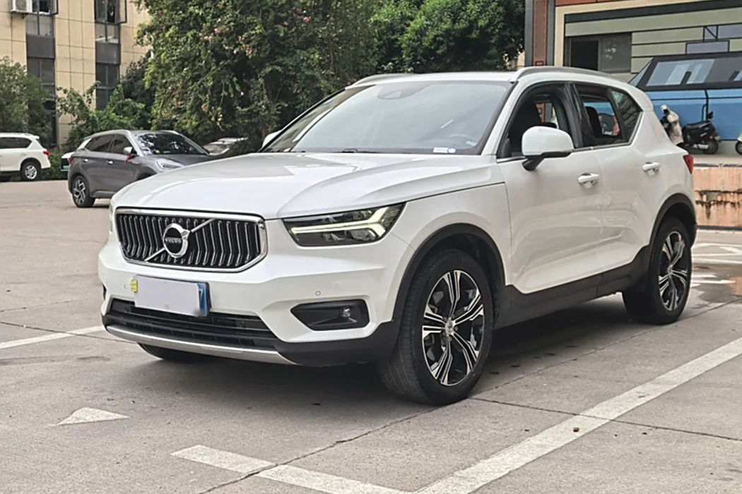Volvo XC40 2020 T4 4WD Intelligent Luxury Edition