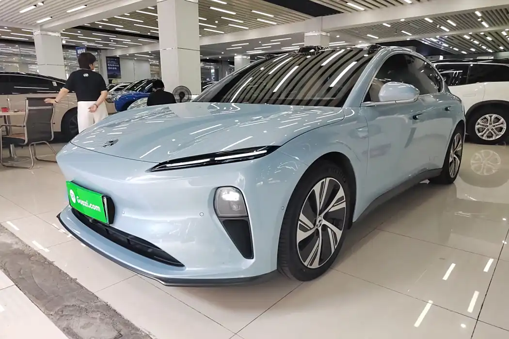 Azera ET5 2022 75kWh