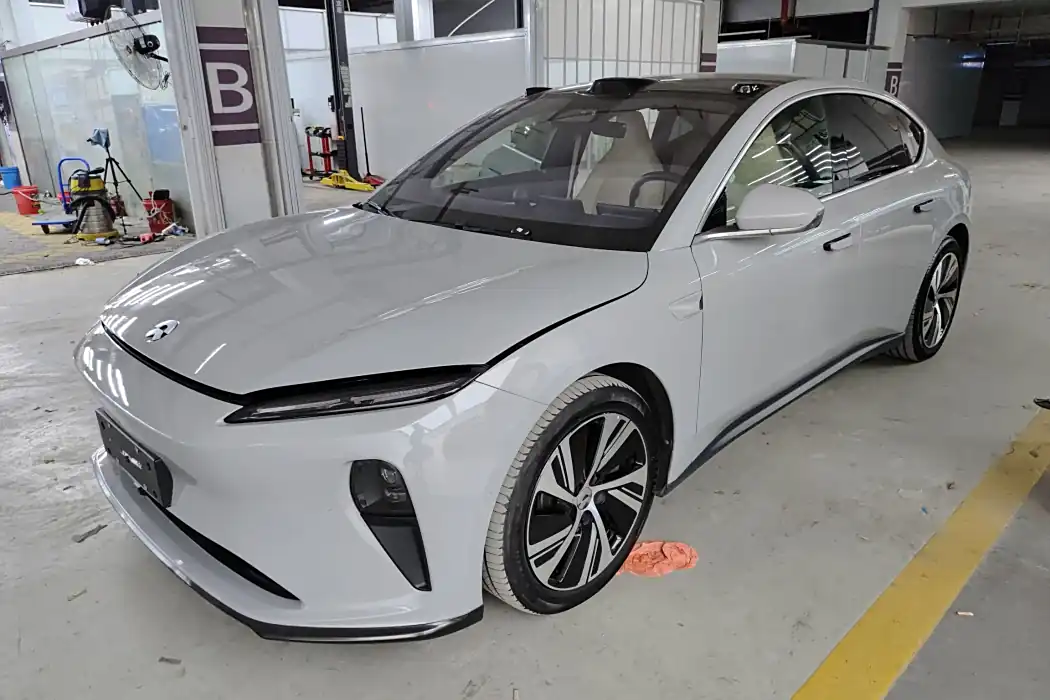 Azera ET5 2022 75kWh