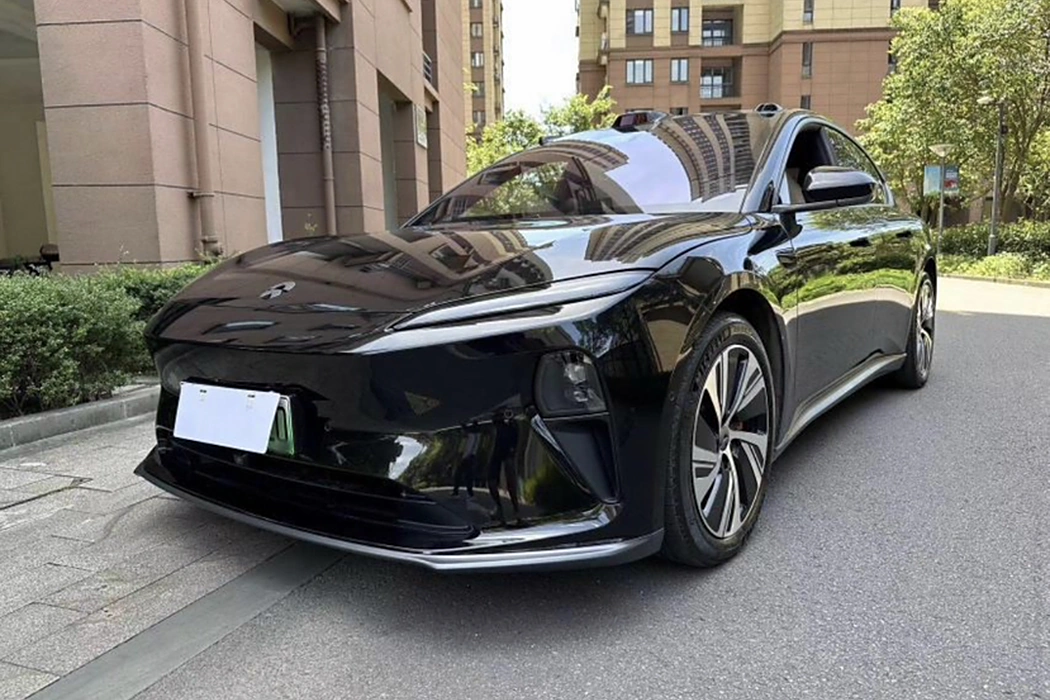 Azera ET5 2022 75kWh