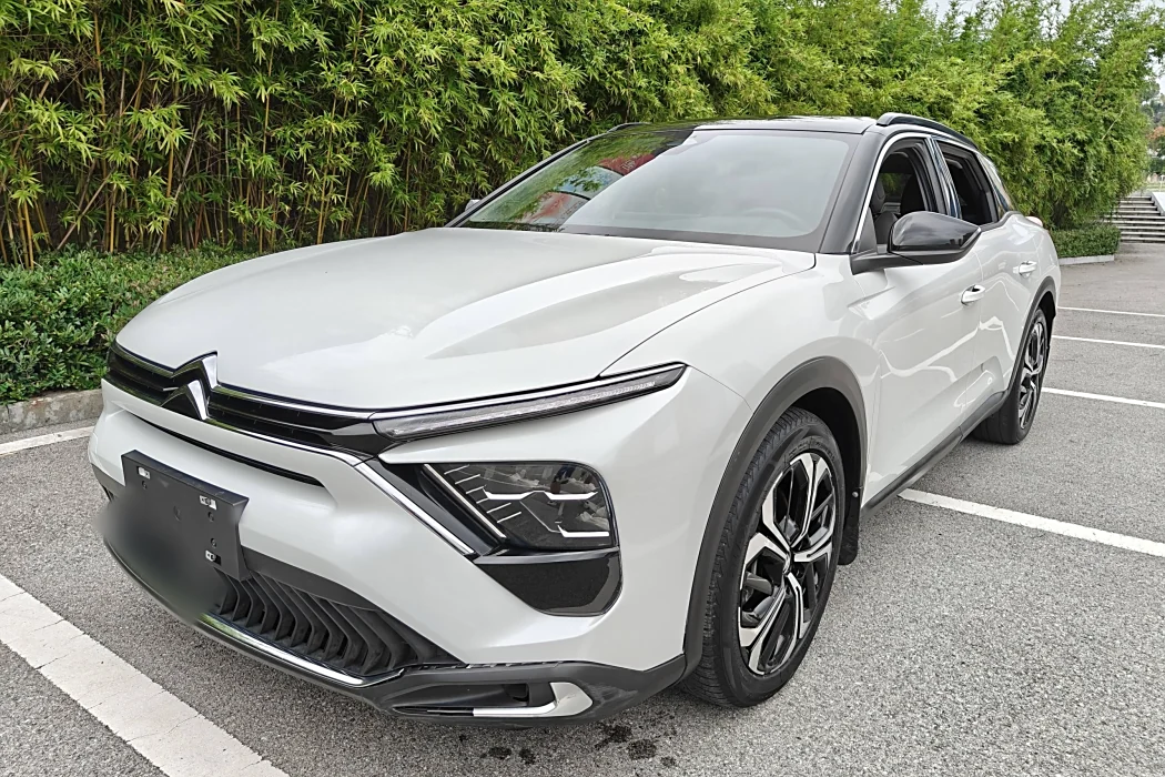 Citroen Versailles C5 X 2021 1.6T is extraordinary