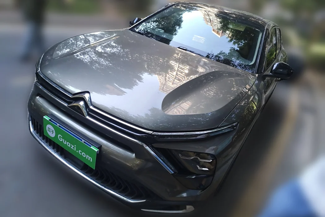 Citroen Versailles C5 X 2022 model 1.6T is extraordinary, the Year of the Tiger opens the red version
