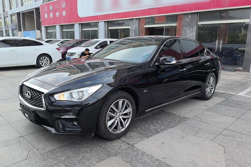 Infiniti Q50L 2018 2.0T Comfort Edition National VI