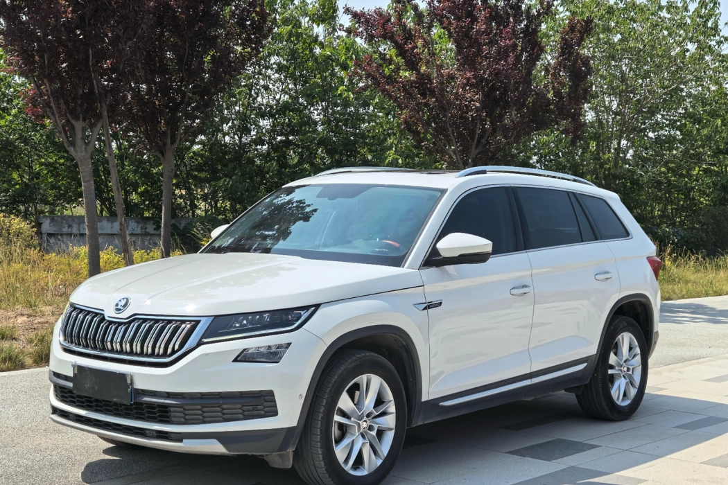 Skoda Kodiak 2019 facelift ZI330 5-seater two-wheel drive luxury premium edition Country VI