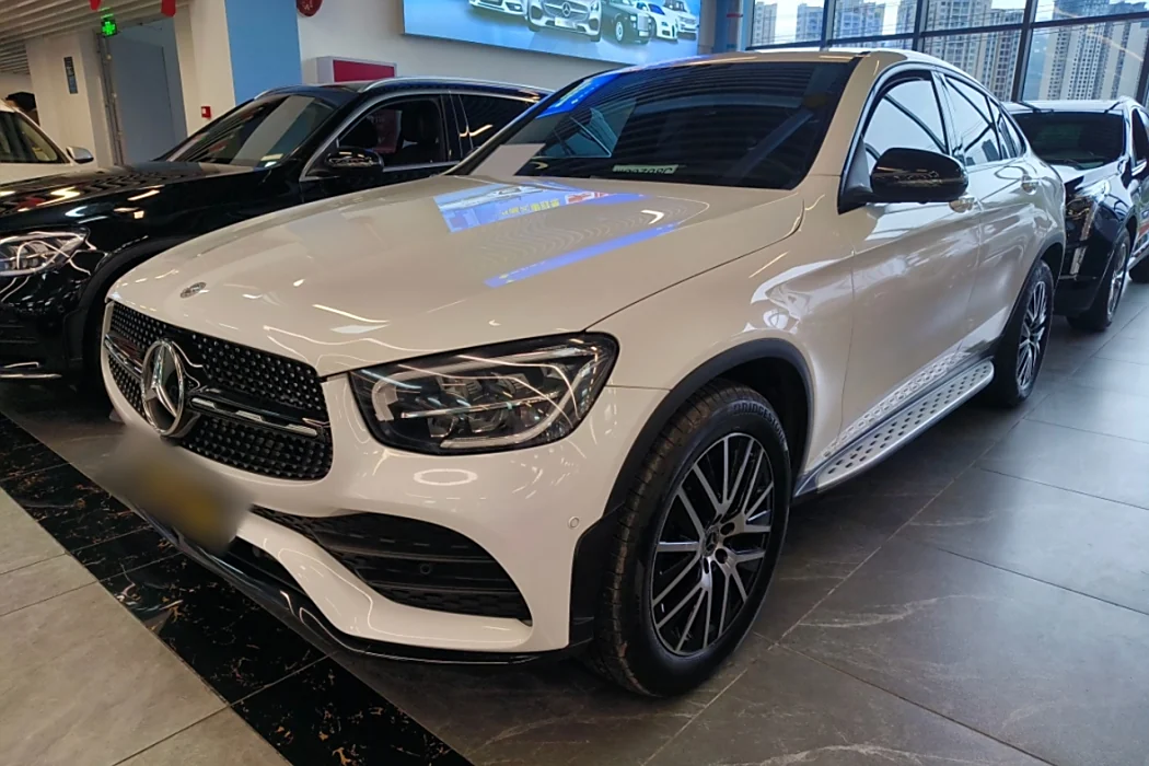 Mercedes-Benz GLC Coupe 2021 GLC 300 4MATIC Coupe SUV
