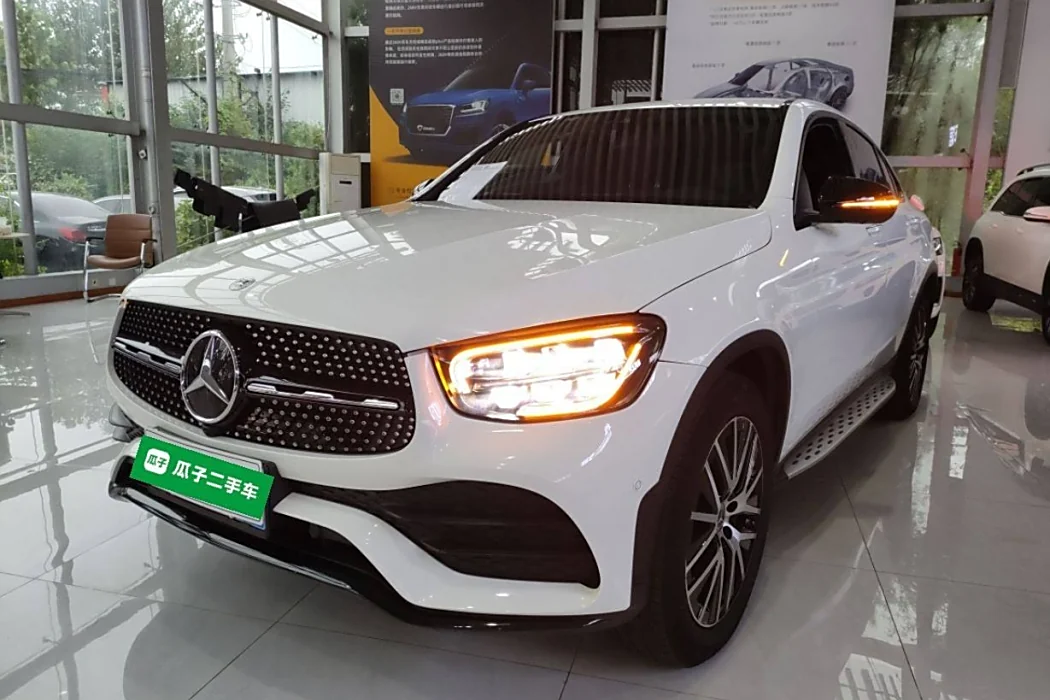 Mercedes-Benz GLC Coupe 2021 GLC 300 4MATIC Coupe SUV