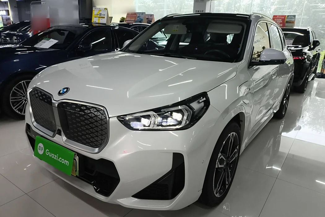 BMW iX1 2023 xDrive30L M Sport Package