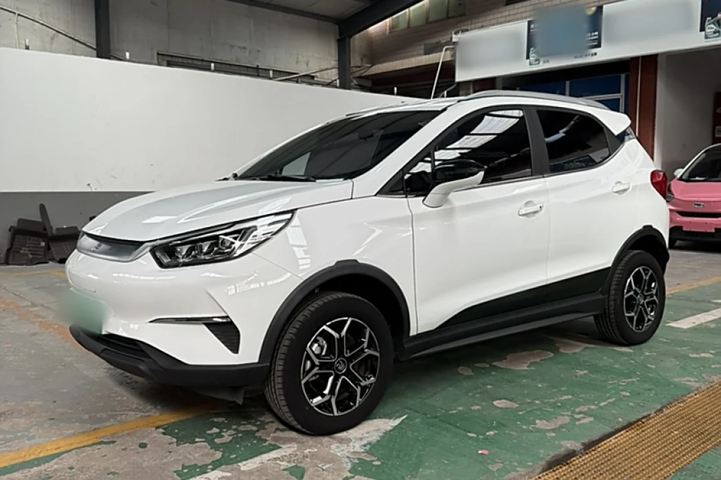 BYD Yuan Pro 2023 401KM Luxury model
