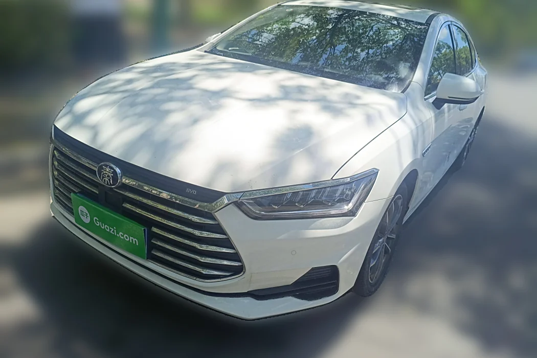BYD Qin Pro 2019 Super Version 1.5 TI Automatic Zhilian Fengxiang Type Country VI