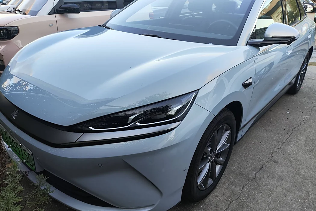 BYD Qin L 2025 EV 470KM leading type
