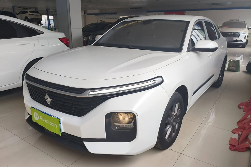 Baojun RC-5 2020 1.5L CVT Zhiyao Elite Type