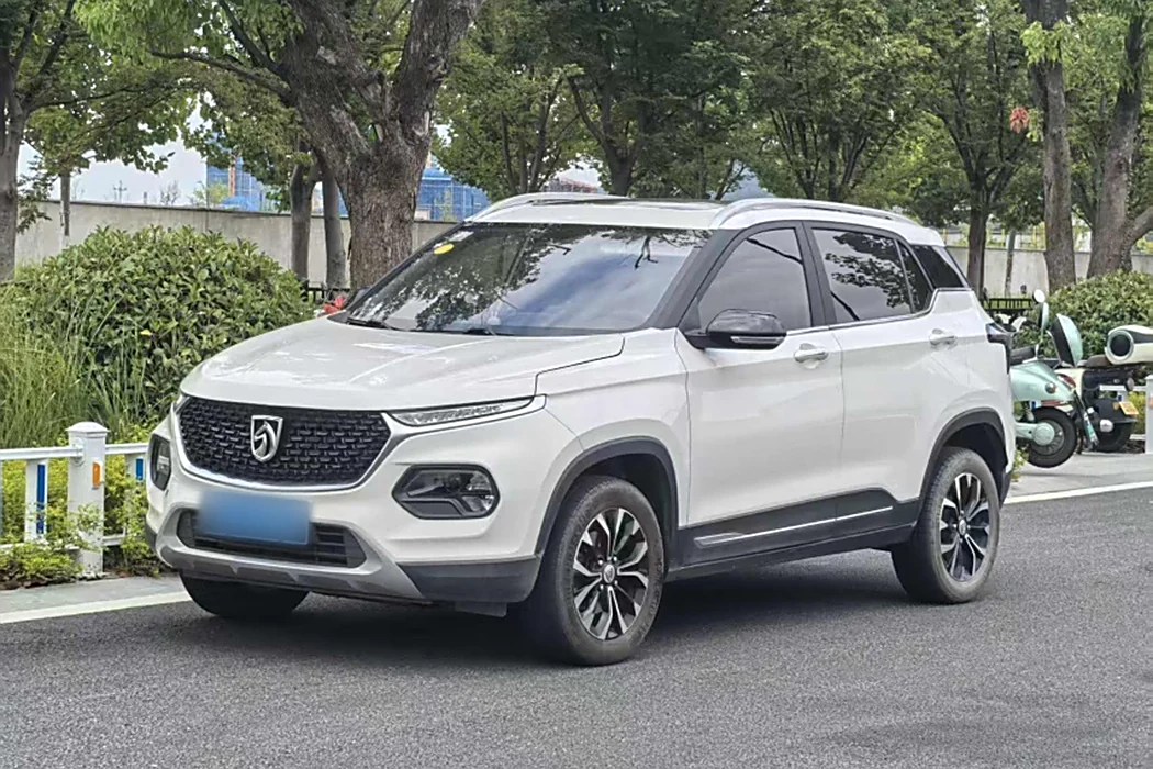 Baojun 510 2019 1.5L CVT Premium Country VI
