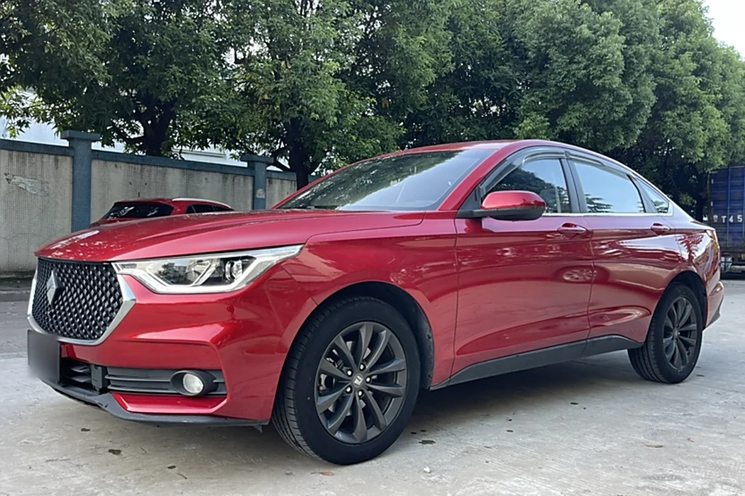 Baojun RC-6 2019 1.5T CVT 24-hour online luxury
