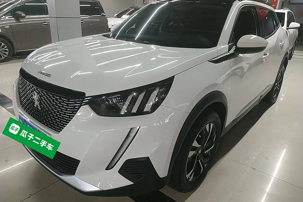Peugeot 2008 2022 model 230THP THE ONE