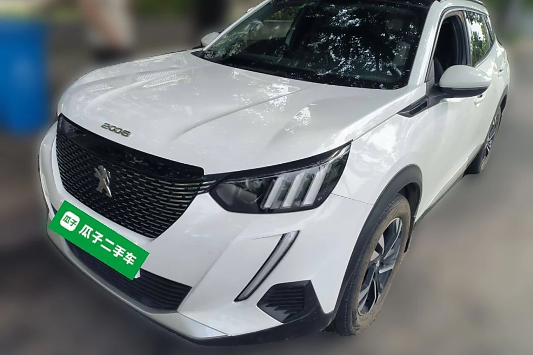 Peugeot 2008 2022 model 230THP THE ONE