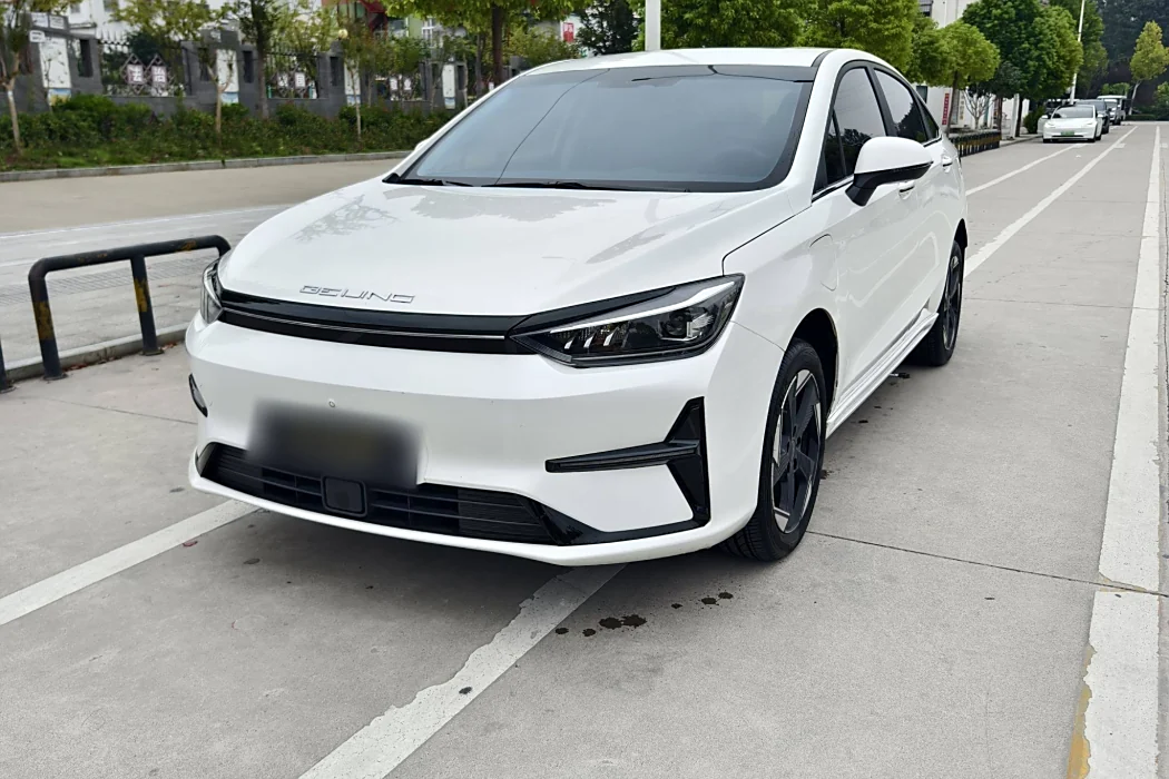 Beijing Automobile Beijing EU5 PLUS 2023 R600 Premium Edition