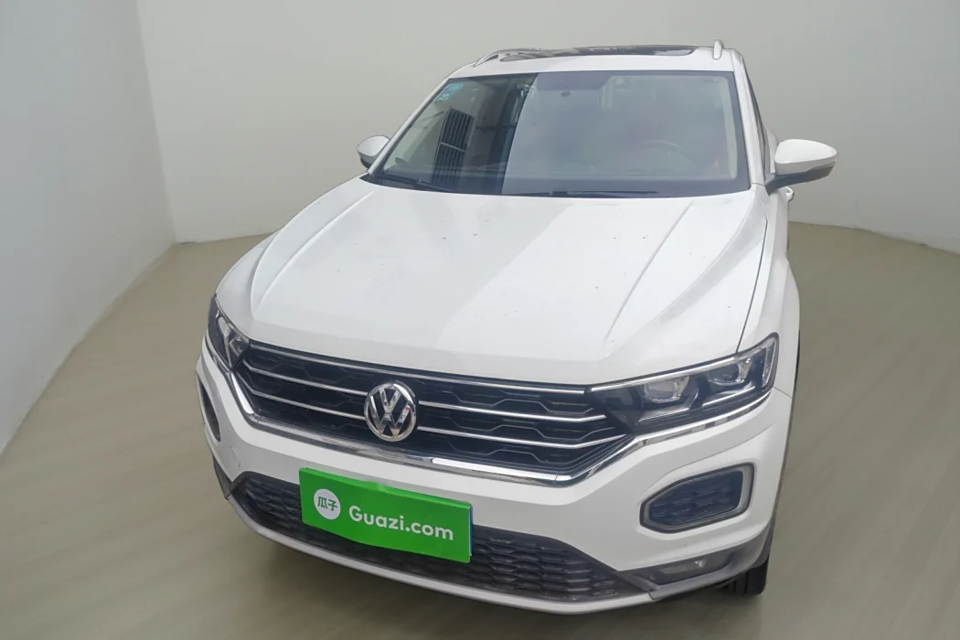 Volkswagen T-ROC exploring Song 2019 230TSI DSG two-wheel drive enterprising country VI