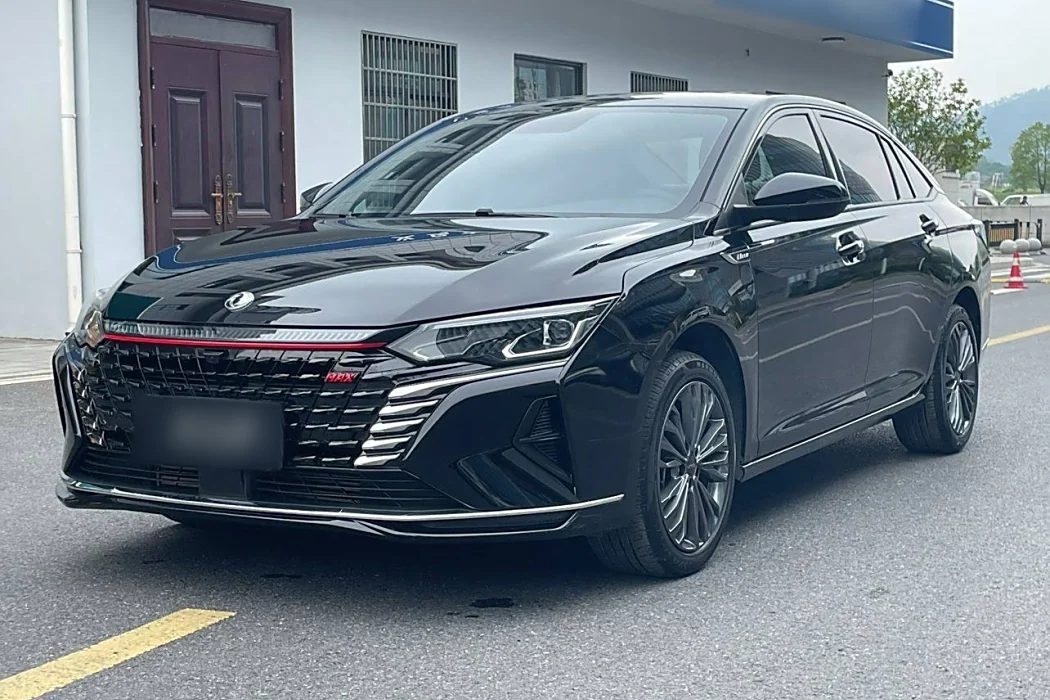Dongfeng Fengshen Yixuan MAX 2021 1.5T super-capable upgraded version