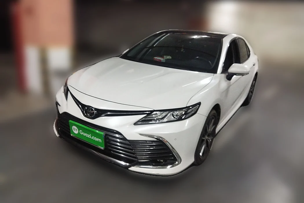 Toyota Camry 2021 2.5G Deluxe Edition