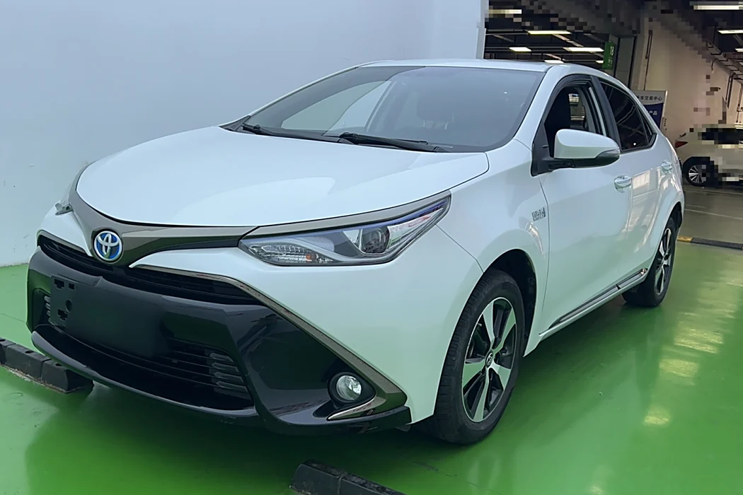 Toyota Ralink Dual Engine E+2019 1.8PH V E-CVT Deluxe Edition
