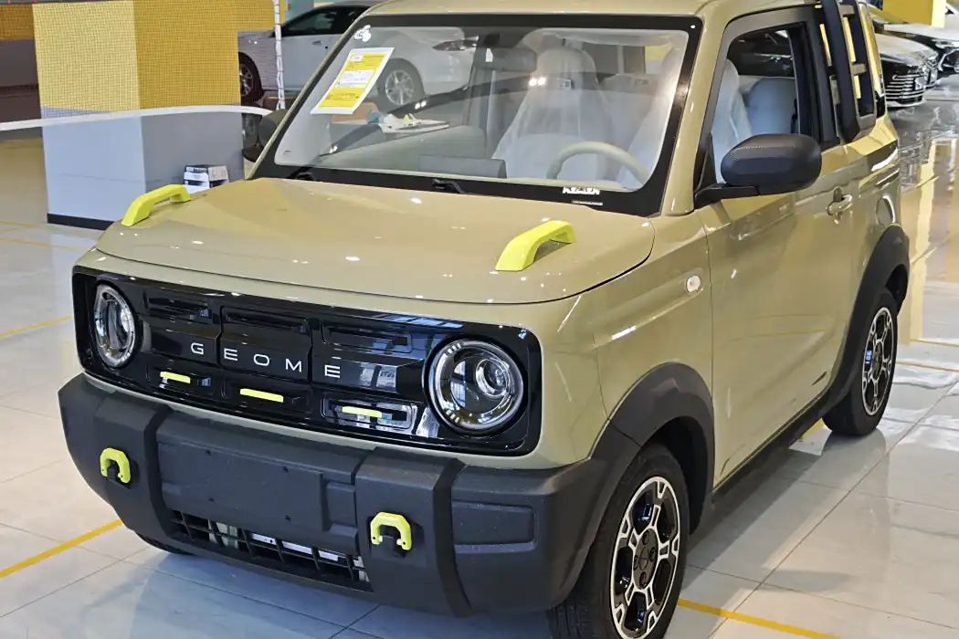 Geely Galaxy 2025 210km Panda Knight