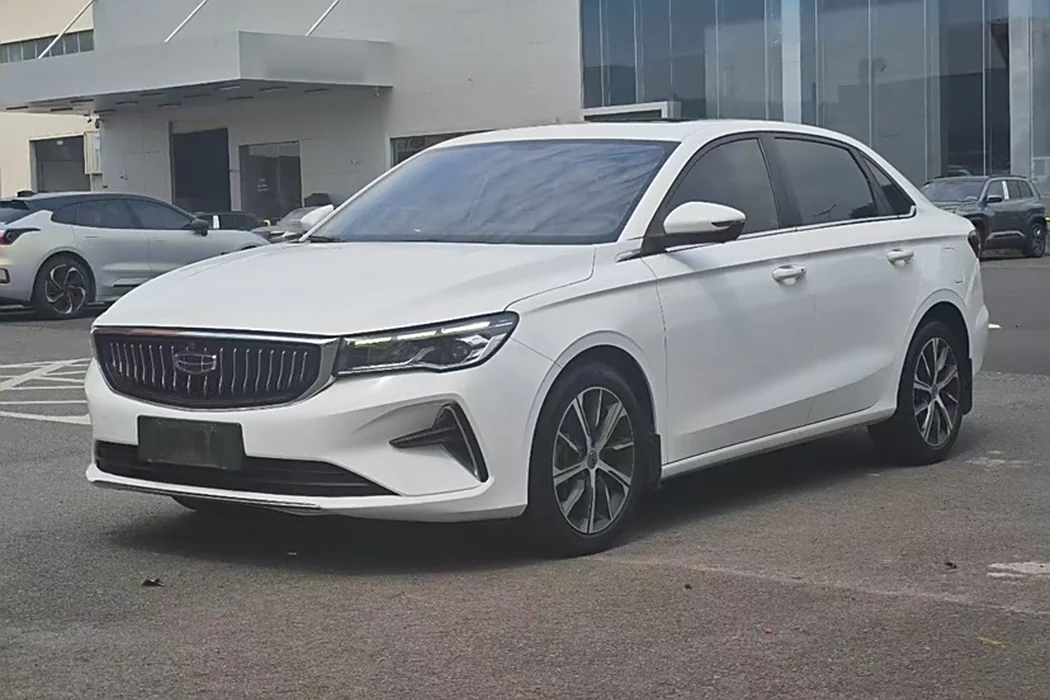 Geely Emgrand 2022 4th Generation 1.5L CVT Premium Model