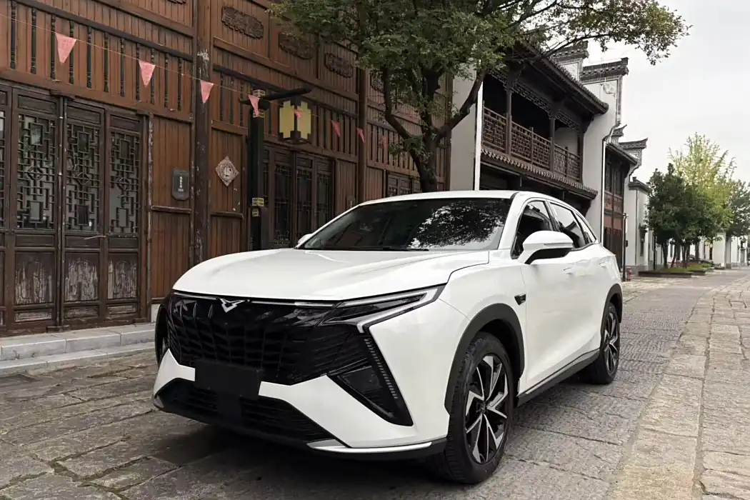 Kaiyi Kunlun 2024 1,6-тонная версия Mountain Peak на 5 мест