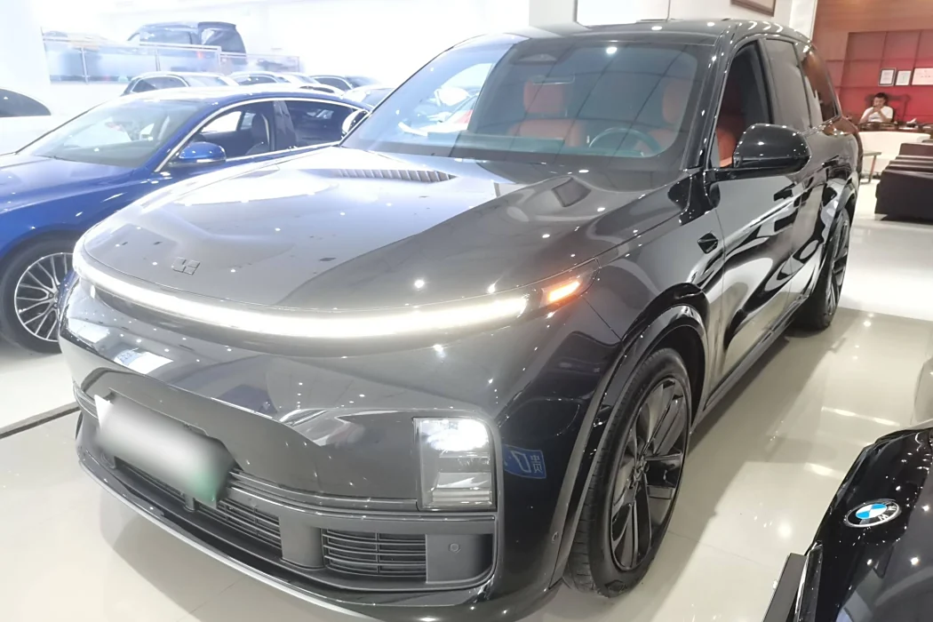 Ideal car Ideal L8 2024 Pro