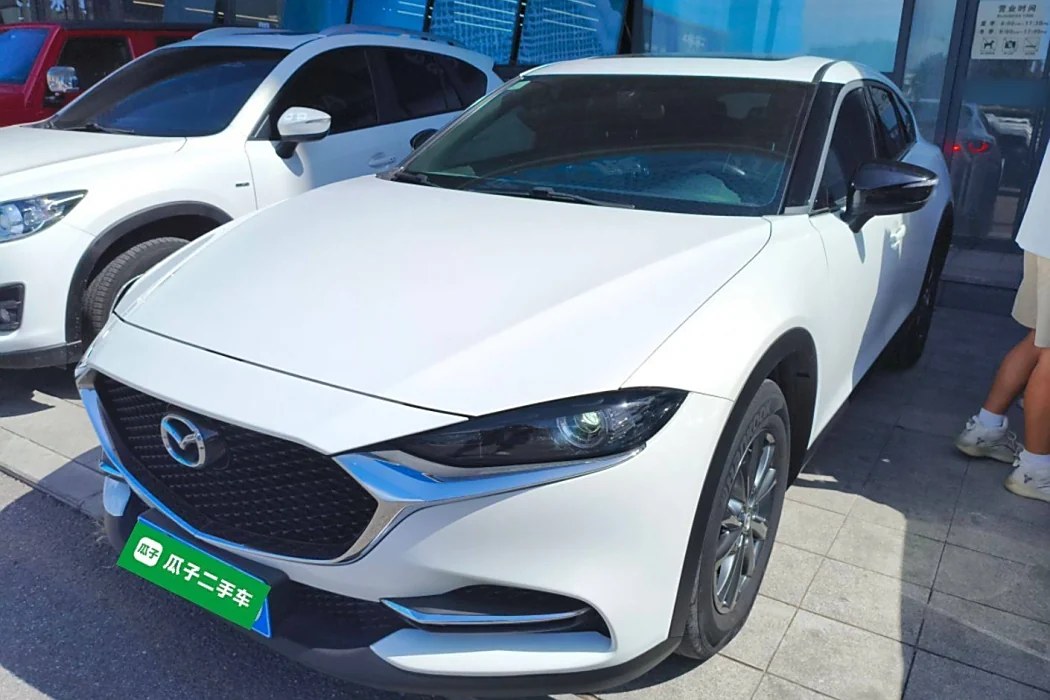 Mazda CX-4 2021 2.0L automatic two-wheel drive Blue Sky Vitality Edition