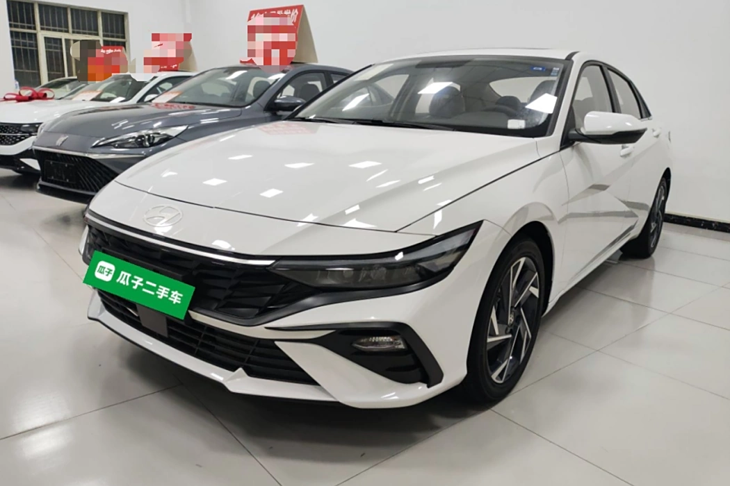 Hyundai Elantra 2023 1.5L CVT GLX Elite Edition