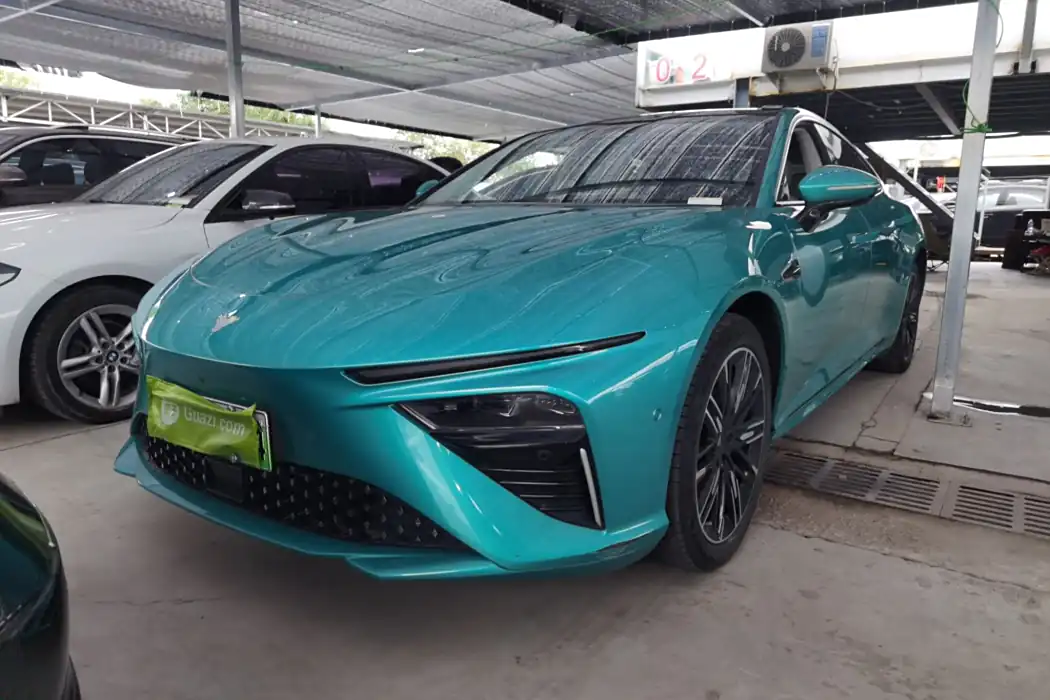 Nezha Automobile Nezha S 2022 Extended Range version 1160km rear Drive Medium Version