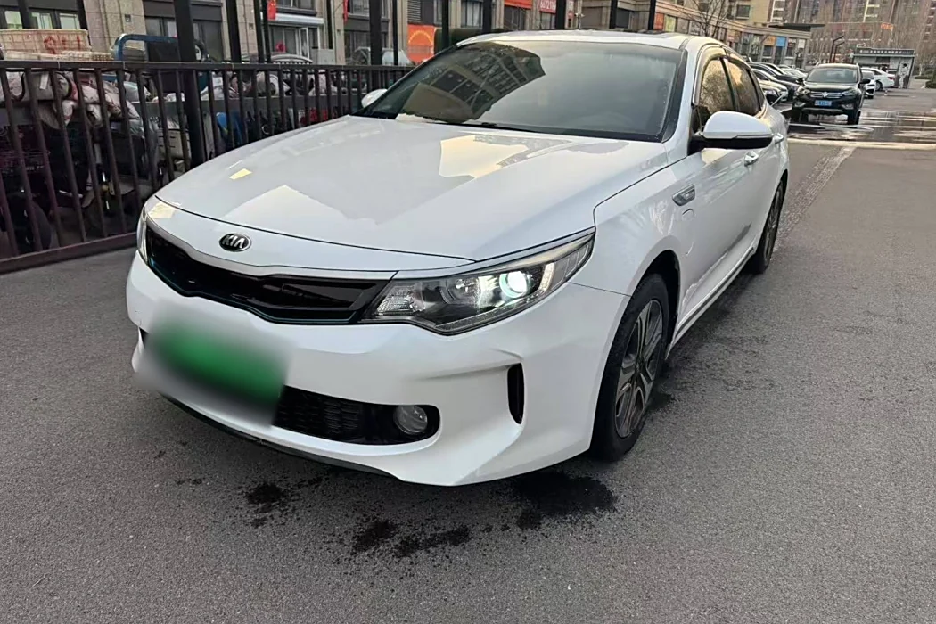 Kia K5 New Energy 2018 2.0L Smart Edition