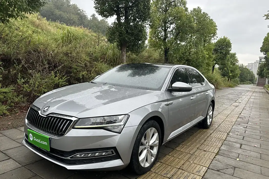 Skoda Supai 2019 ZI280 DSG Comfort Edition