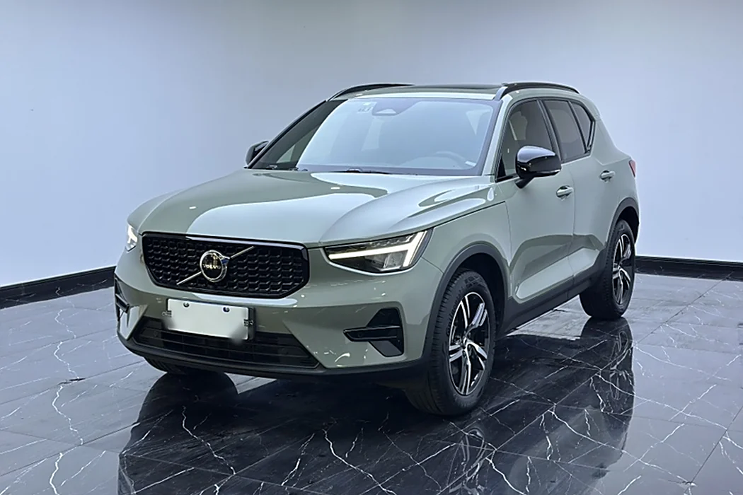 Volvo XC40 2023 B3 Zhiyuan Sports Edition