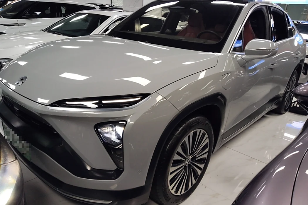 Azera EC6 2020 615KM Signature Edition