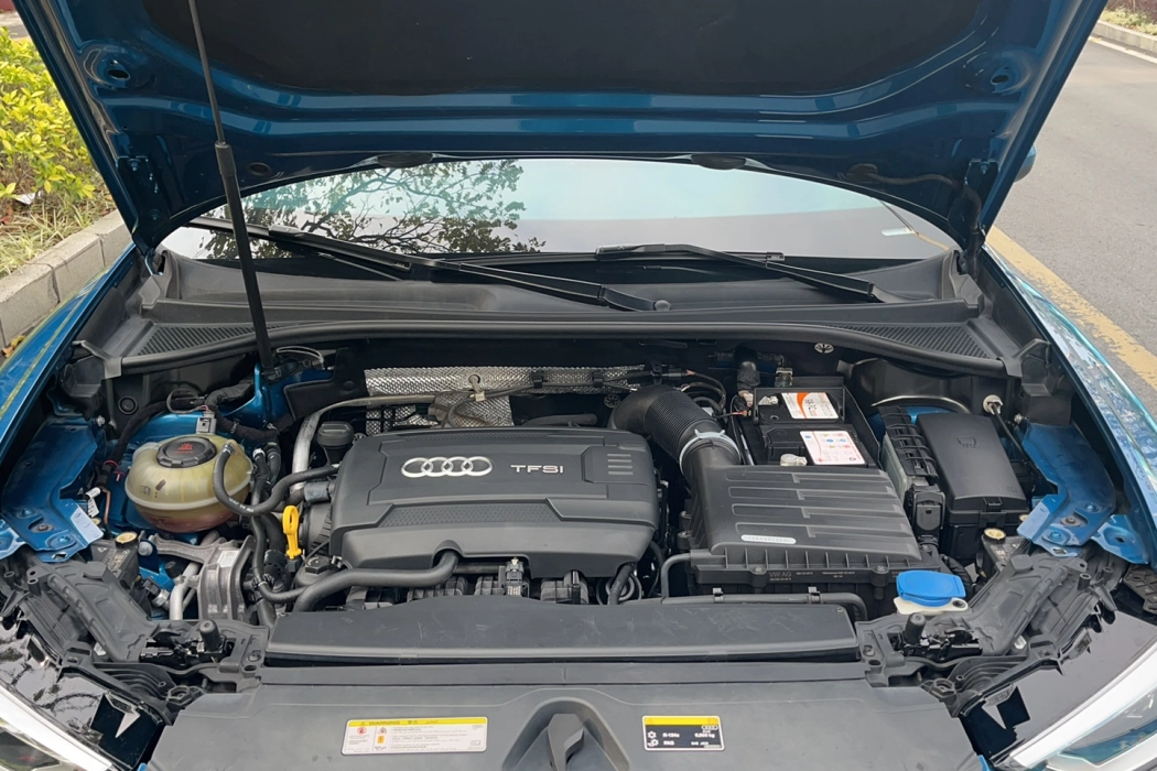 Фото машины 30