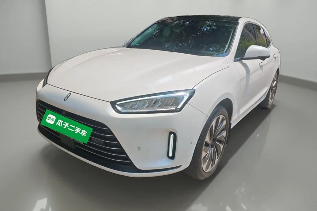 Hongmeng Zhixing Wenjie M5 2022 Extended Range Four-wheel Drive Ultimate Edition