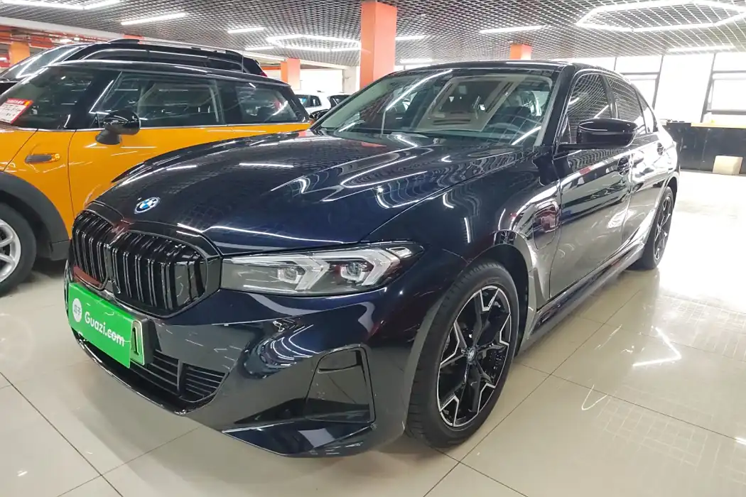 BMW i3 2024 eDrive 40 L Yao Ye Set