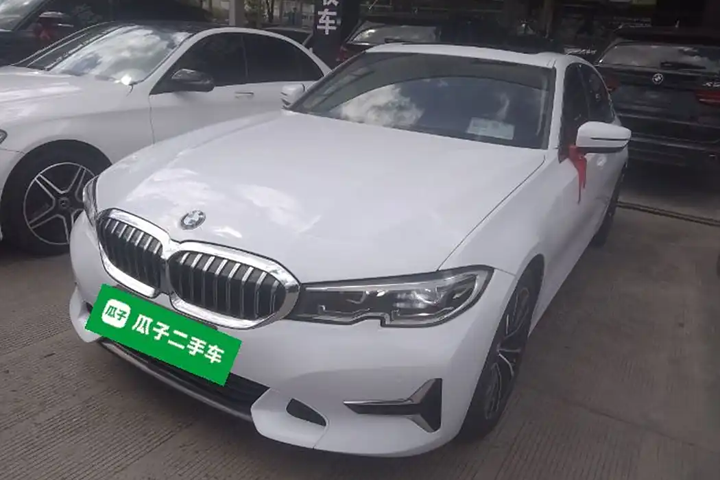 BMW 3 Series 2020 325Li First Edition
