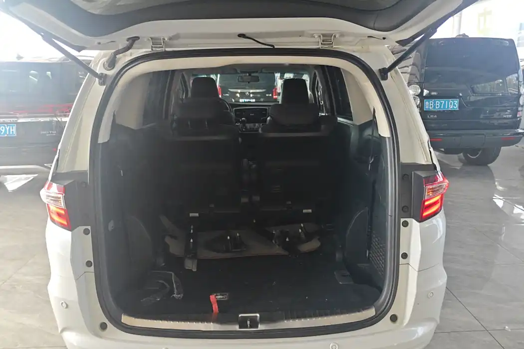 Фото машины 17