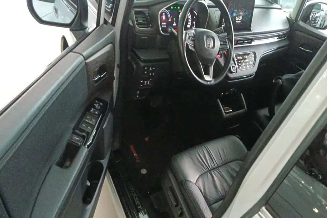 Фото машины 18